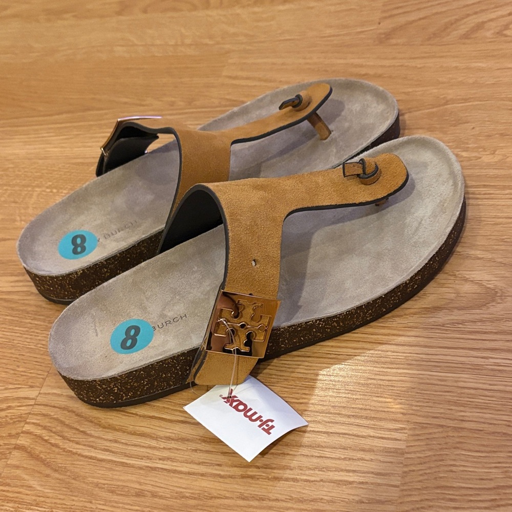 Tory Burch Camel Suede Platform Thong Sandals with Gold Logo - Picture 2 of 4